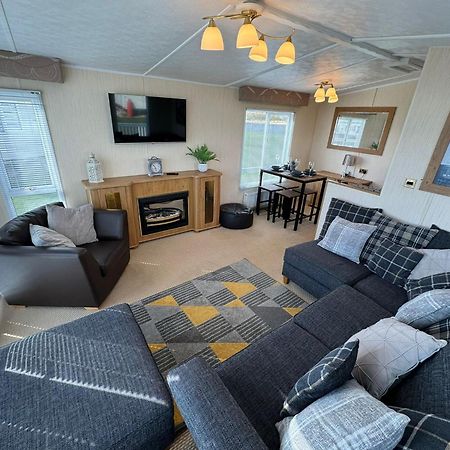 Millfields Holiday Park - The Balmoral - Coastal Caravan Breaks Ingoldmells Exterior foto